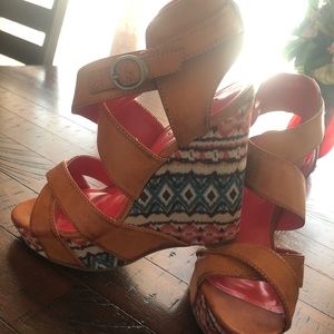 Unlisted by Kenneth Cole Wedges